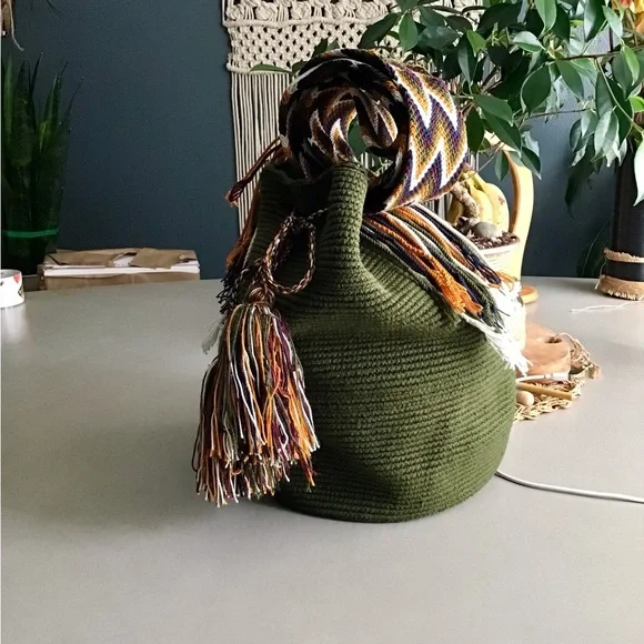 Beautiful Authentic Wayu crossbody bag - Picture 2 of 8